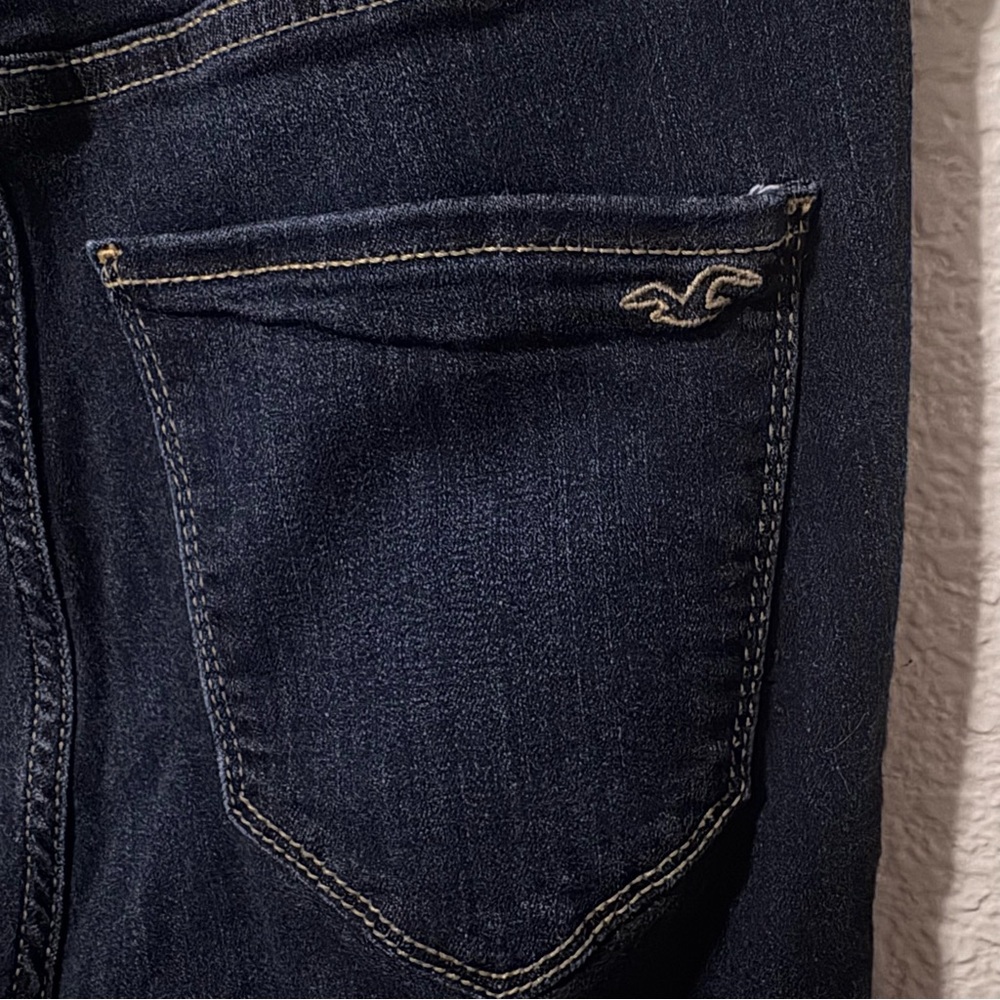 Hollister Ultra High-Rise Jean Leggings Women’s W29 L30 Dark Wash - Picture 3 of 5